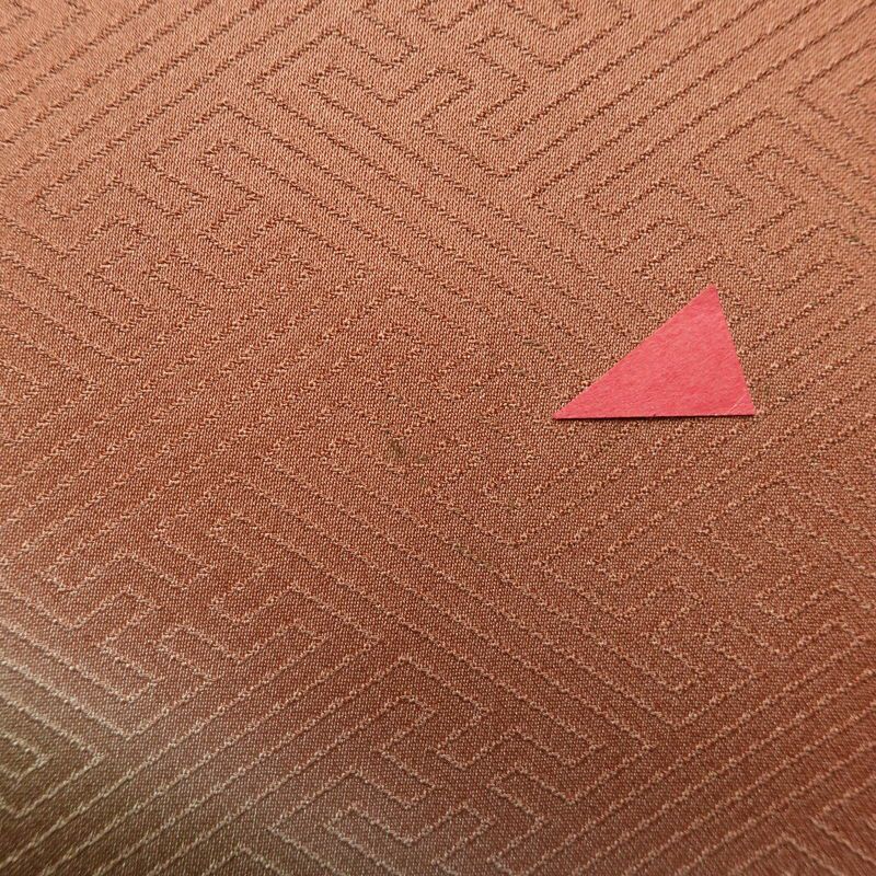 訪問着 良品 綸子 正絹 古典柄 袷仕立て 身丈159cm 裄丈64cm リサイクル着物 着物 刺繍 箔 金彩 入学式 卒業式 七五三 お宮参り フォーマル 菊 茶_画像14