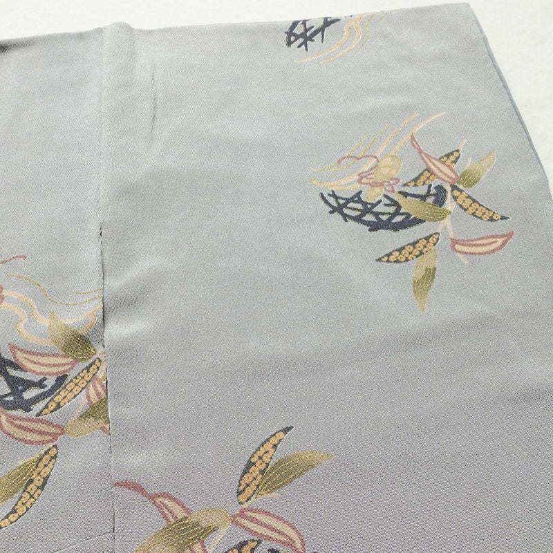 小紋 縮緬 正絹 古典柄 袷仕立て 身丈153.5cm 裄丈63cm リサイクル着物 着物 金彩 グレー_画像10