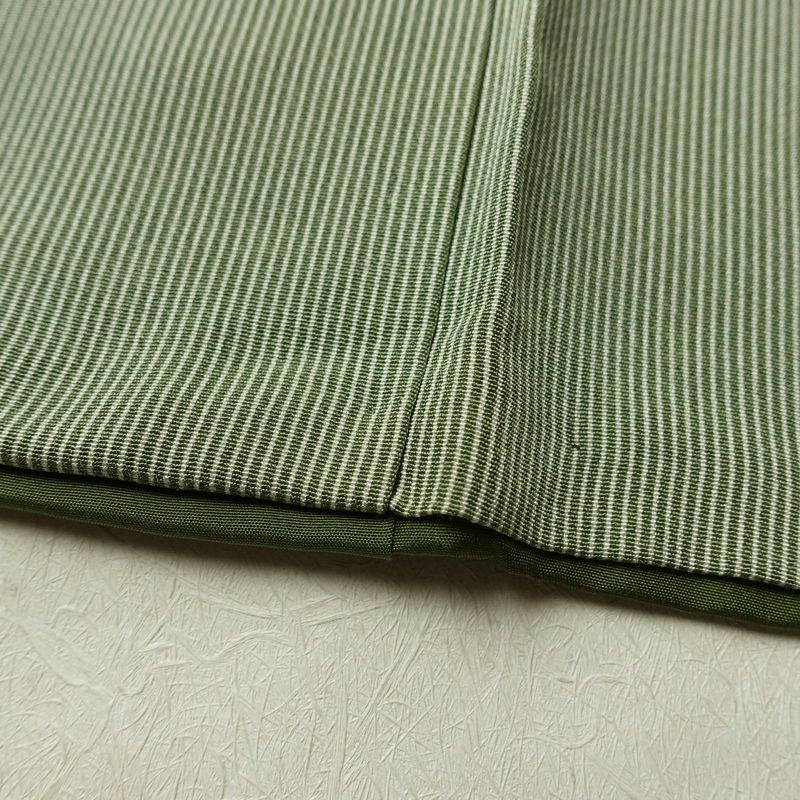 小紋 正絹 縞柄・線柄 袷仕立て 身丈160cm 裄丈67cm リサイクル着物 着物 モダン 緑・うぐいす色_画像12