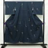 小紋 美品 しつけ糸付き 飛び柄 正絹 木の葉・植物柄 袷仕立て 身丈151cm 裄丈67.5cm リサイクル着物 着物 シンプル 青・紺_画像1