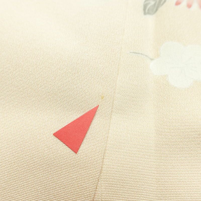 訪問着 正絹 木の葉・植物柄 袷仕立て 身丈155.5cm 裄丈64.5cm リサイクル着物 着物 刺繍 共八掛 入学式 卒業式 七五三 お宮参り フォーマル 上品 ピンクベージュ ベージュ_画像15