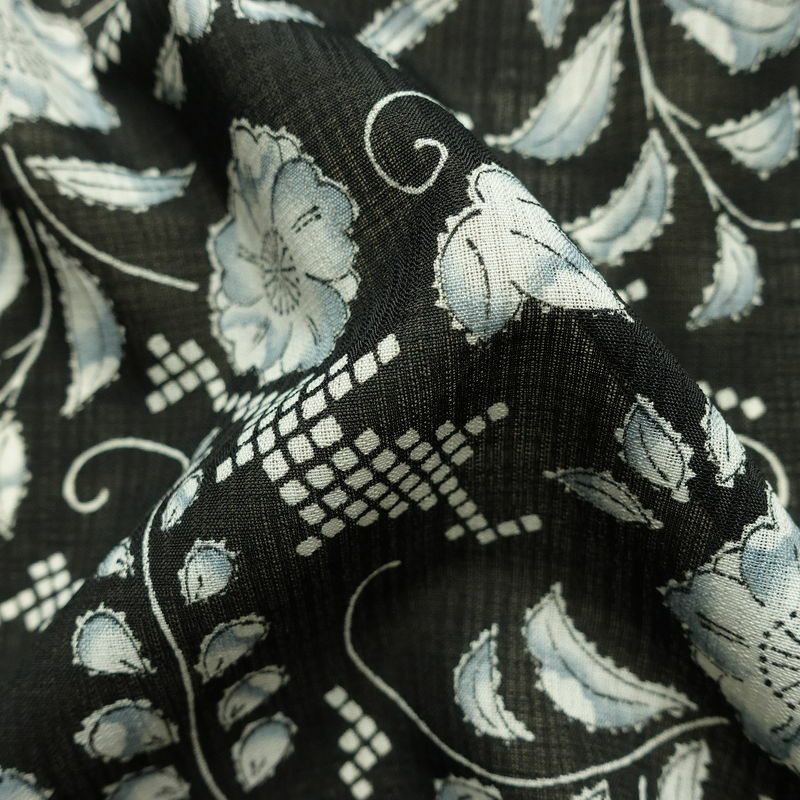 盛夏 小紋 美品 ポリエステル 花柄 単衣仕立て 身丈161.5cm 裄丈65cm リサイクル着物 着物 黒_画像20