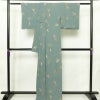 小紋 良品 しつけ糸付き 縮緬 正絹 木の葉・植物柄 袷仕立て 身丈162.5cm 裄丈65cm リサイクル着物 着物 金彩 緑・うぐいす色_画像2