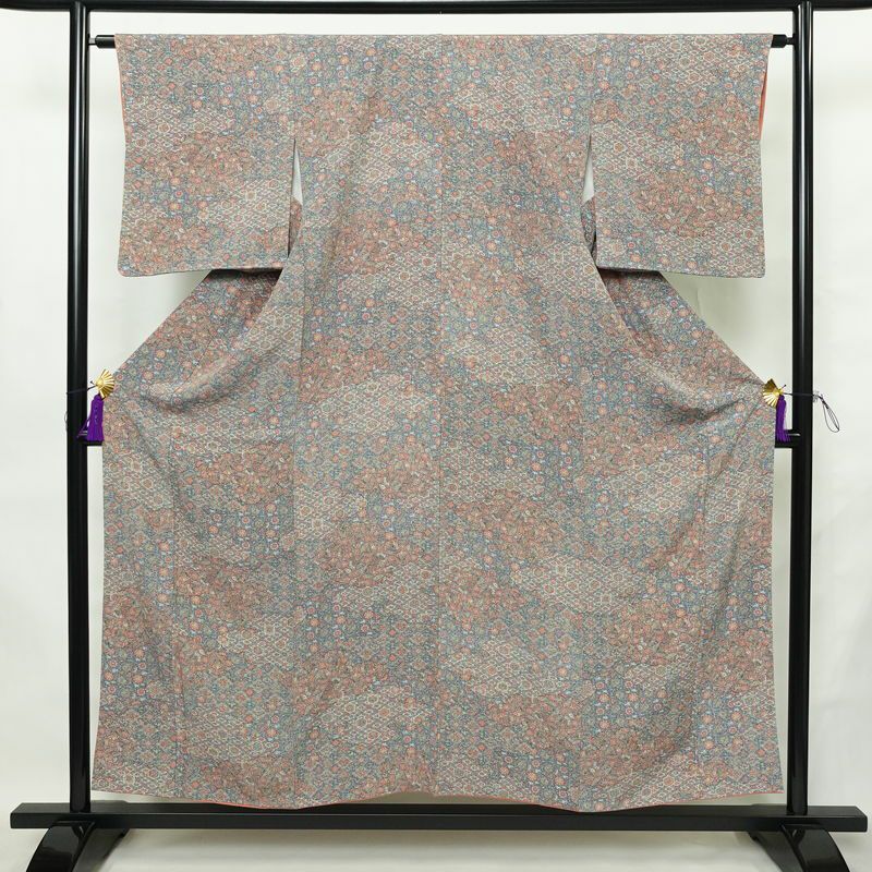 小紋 総柄 正絹 古典柄 袷仕立て 身丈154cm 裄丈63cm リサイクル着物 着物 多色使い_画像1