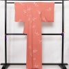 小紋 良品 綸子 絞り 飛び柄 正絹 木の葉・植物柄 袷仕立て 身丈161cm 裄丈64cm リサイクル着物 着物 ピンク_画像2