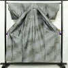 単衣 紬 正絹 蝶・昆虫柄 単衣仕立て 身丈153.5cm 裄丈63cm 紬着物 リサイクル着物 着物 グレー_画像3