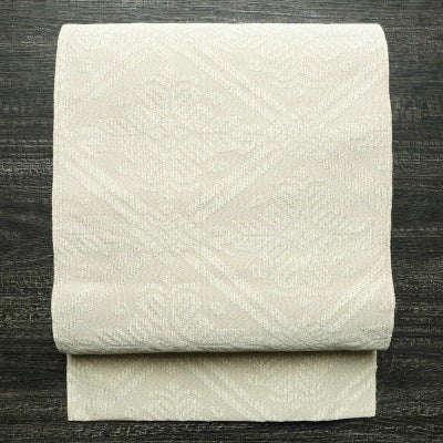 名古屋帯 全通柄 良品 つづれ織り 正絹 古典柄 松葉仕立て なごや帯 リサイクル帯 帯 白