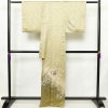 訪問着 良品 しつけ糸付き 正絹 木の葉・植物柄 袷仕立て 身丈163.5cm 裄丈65cm リサイクル着物 着物 箔 入学式 卒業式 七五三 お宮参り フォーマル 黄・黄土色_画像2