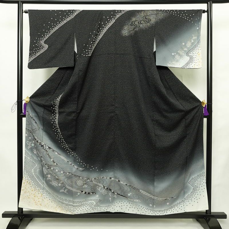 訪問着 良品 正絹 木の葉・植物柄 袷仕立て 身丈156cm 裄丈64.5cm 金彩 卒業式 フォーマル 黒_画像1