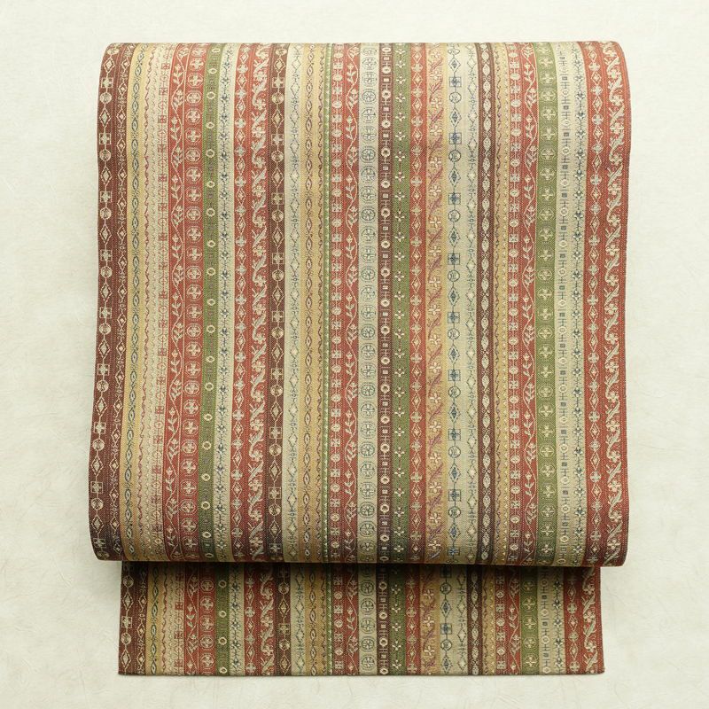 名古屋帯 全通柄 美品 正絹 縞柄・線柄 名古屋仕立て なごや帯 リサイクル帯 帯 モダン 多色使い_画像1