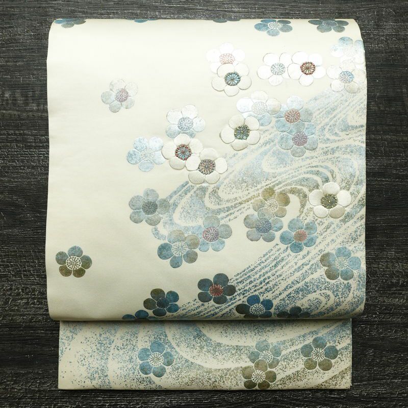 名古屋帯 太鼓柄 正絹 花柄 通し仕立て なごや帯 リサイクル帯 帯 刺繍 箔 白_画像1