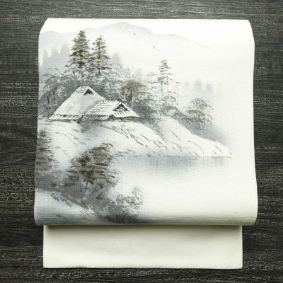 名古屋帯 太鼓柄 正絹 風景柄 名古屋仕立て なごや帯 リサイクル帯 帯 箔 紬地 白