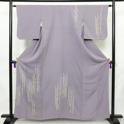 付け下げ 一つ紋付き 正絹 幾何学柄・抽象柄 袷仕立て 身丈159.5cm 裄丈62.5cm リサイクル着物 着物 金彩 入学式 卒業式 七五三 お宮参り フォーマル モダン 紫・藤色