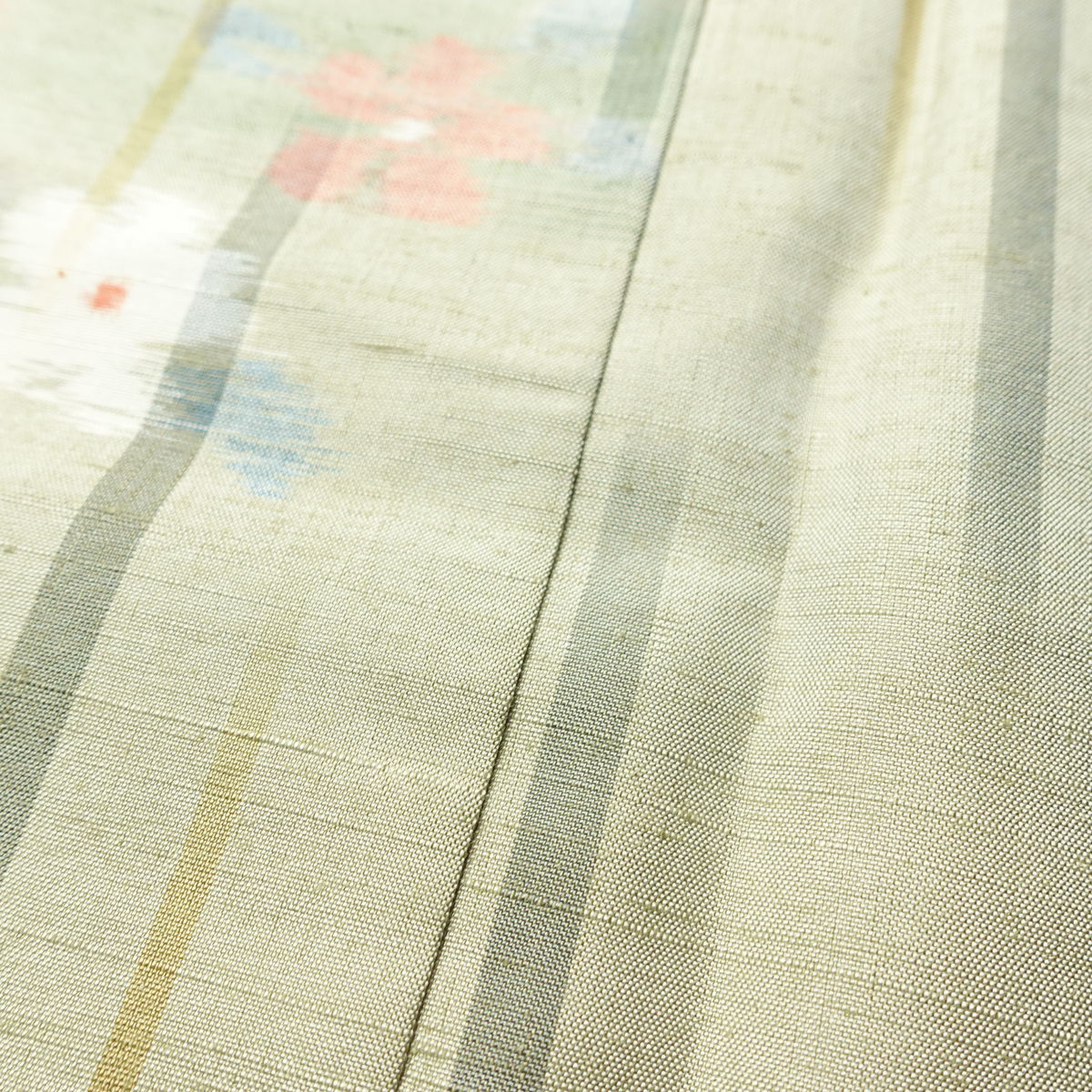 紬 良品 しつけ糸付き 正絹 花柄 袷仕立て 身丈153.5cm 裄丈63.5cm リサイクル着物 着物 緑・うぐいす色_画像12