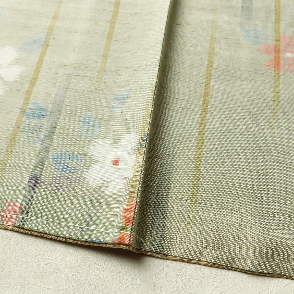 紬 良品 しつけ糸付き 正絹 花柄 袷仕立て 身丈153.5cm 裄丈63.5cm リサイクル着物 着物 緑・うぐいす色_画像14