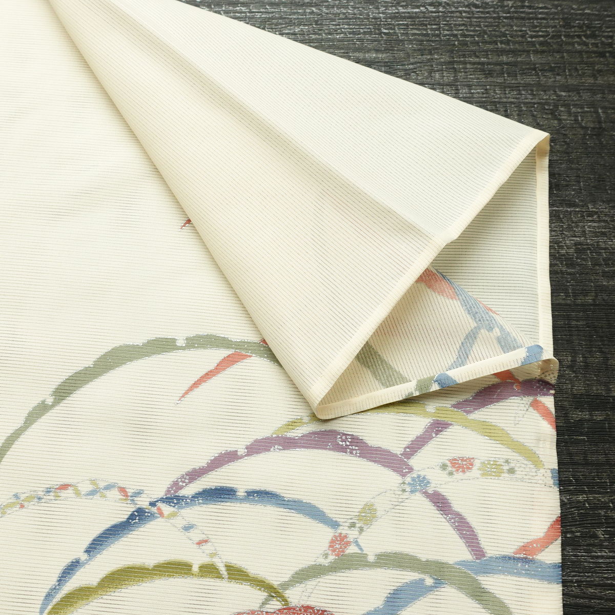 盛夏 付下 絽 良品 夏用 ポリエステル 木の葉・植物柄 単衣仕立て 身丈161.5cm 裄丈66cm リサイクル着物 着物 銀彩 フォーマル ピンク_画像17