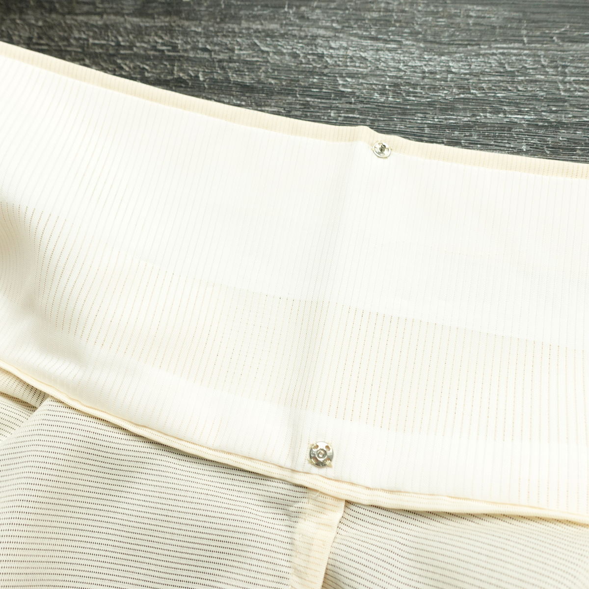 盛夏 付下 絽 良品 夏用 ポリエステル 木の葉・植物柄 単衣仕立て 身丈161.5cm 裄丈66cm リサイクル着物 着物 銀彩 フォーマル ピンク_画像21