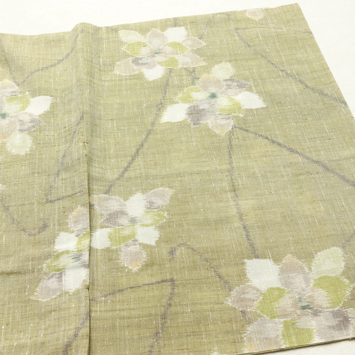 盛夏 紬 夏用 バチ衿仕立て 正絹 花柄 単衣仕立て 身丈153cm 裄丈62cm リサイクル着物 着物 黄・黄土色_画像16