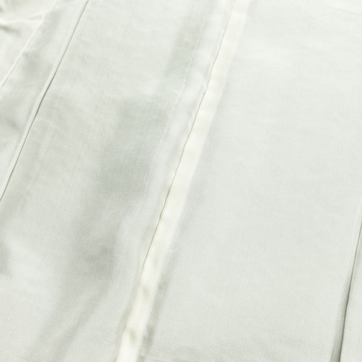 色無地 一つ紋付き 正絹 木の葉・植物柄 袷仕立て 身丈147cm 裄丈60.5cm リサイクル着物 着物 お茶会 フォーマル 茶_画像18