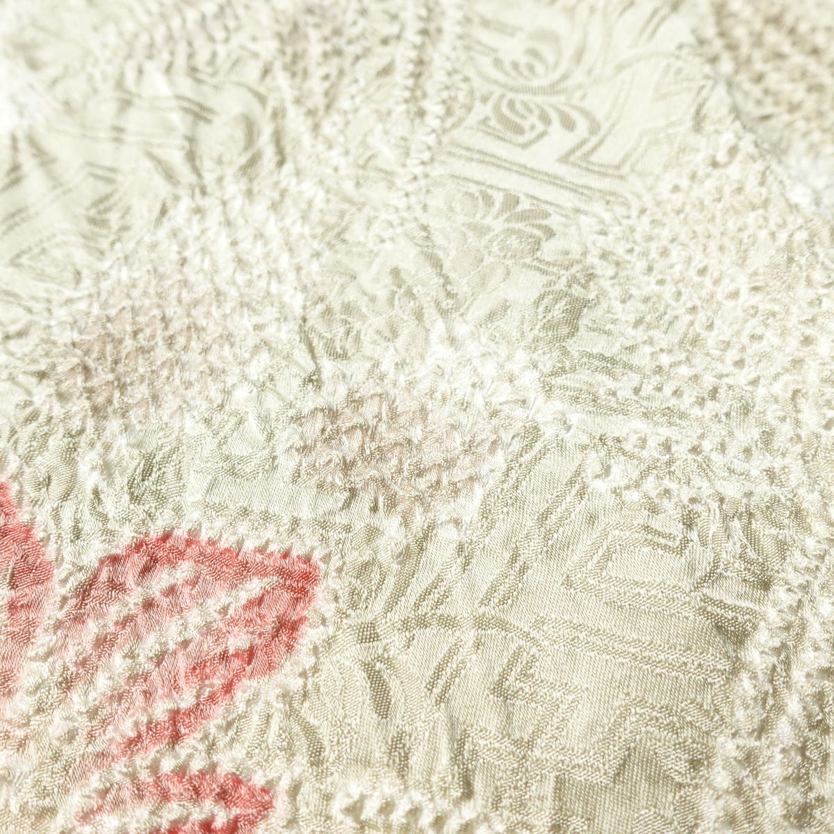 小紋 絞り 総絞り 正絹 花柄 袷仕立て 身丈155.5cm 裄丈65cm リサイクル着物 着物 グレー_画像8