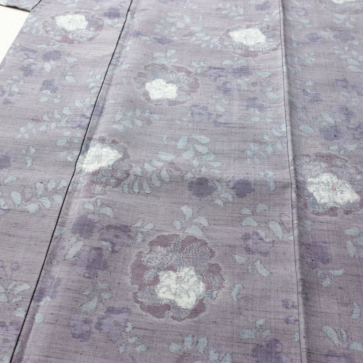 紬 良品 正絹 花柄 袷仕立て 身丈159cm 裄丈64.5cm リサイクル着物 着物 紫・藤色_画像5