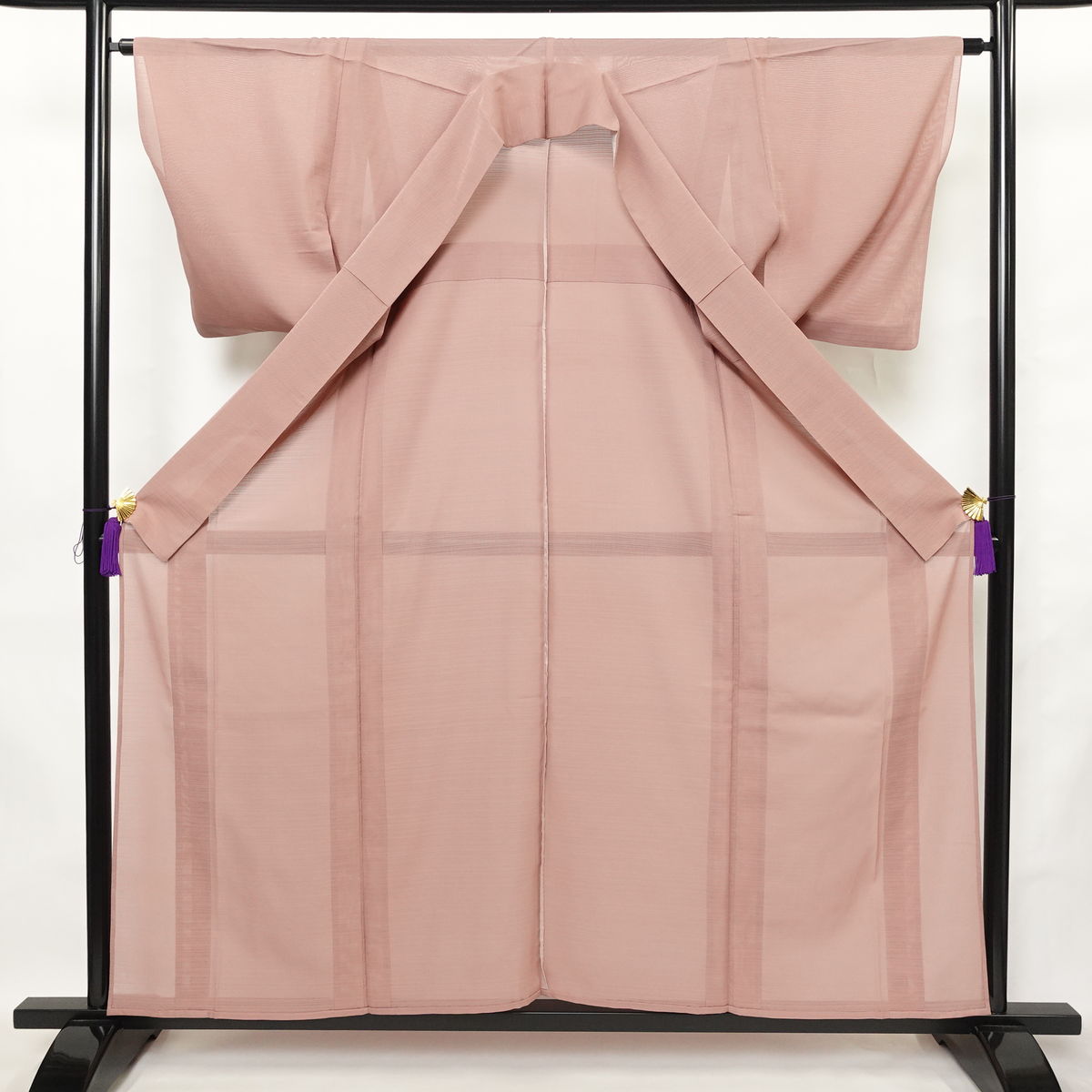 盛夏 色無地 正絹 無地 単衣仕立て 身丈158.5cm 裄丈63.5cm リサイクル着物 夏用 着物 フォーマル ピンク_画像3