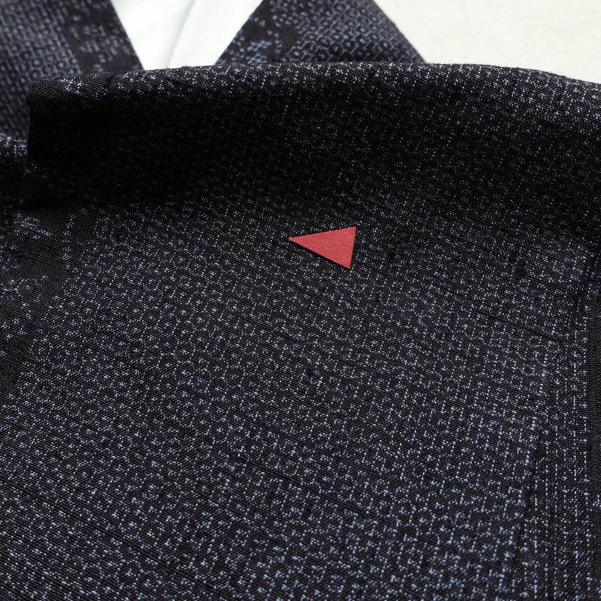 紬 良品 正絹 木の葉・植物柄 袷仕立て 身丈160.5cm 裄丈66cm リサイクル着物 着物 青・紺_画像18