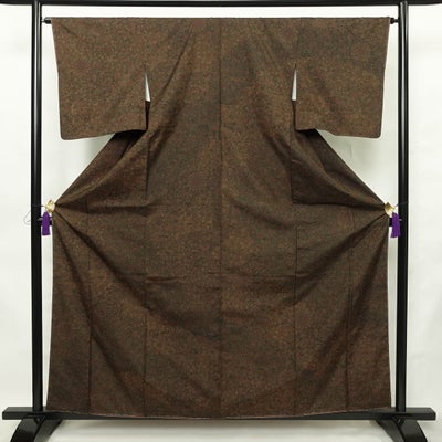 小紋 良品 しつけ糸付き 付下小紋 正絹 木の葉・植物柄 袷仕立て 身丈160cm 裄丈64.5cm リサイクル着物 着物 茶