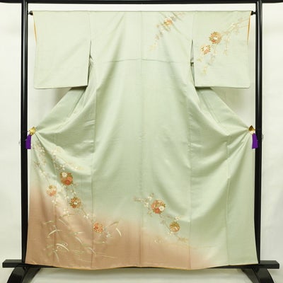 訪問着 綸子 正絹 古典柄 袷仕立て 身丈159.5cm 裄丈64.5cm リサイクル着物 着物 金彩 入学式 卒業式 七五三 お宮参り フォーマル 緑・うぐいす色