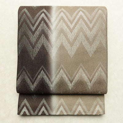 袋帯 全通柄 良品 一般用 正絹 幾何学柄・抽象柄 リサイクル帯 帯 モダン おしゃれ ベージュ