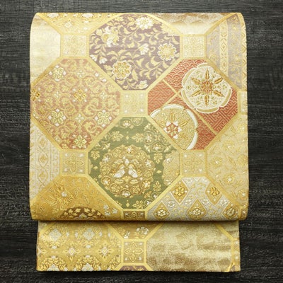 袋帯 正倉院名物裂 六通柄 良品 フォーマル用 正絹 古典柄 リサイクル帯 帯 箔 金糸 華やか クリーム