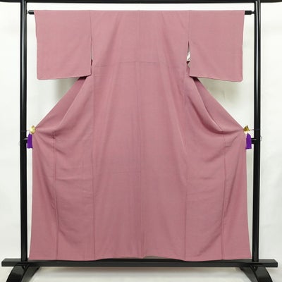 小紋 良品 鮫小紋 正絹 流水・波柄 袷仕立て 身丈154cm 裄丈63cm リサイクル着物 一部しつけ糸付き 着物 ピンク