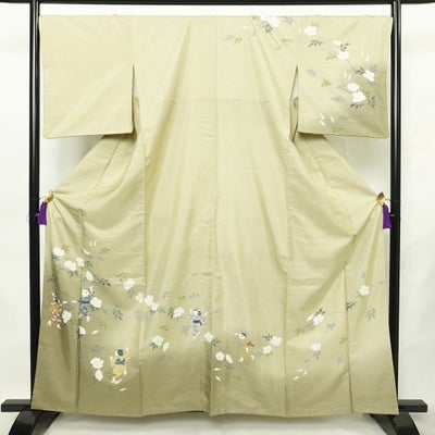 訪問着 落款入り 正絹 人物・動物柄 袷仕立て 身丈160.5cm 裄丈69cm リサイクル着物 着物 共八掛 フォーマル 紬地 クリーム