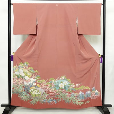 色留袖 阿部佳雪 落款入り 縮緬 一つ紋付き 正絹 花柄 袷仕立て 身丈159.5cm 裄丈65cm リサイクル着物 着物 共八掛 結婚式 フォーマル 菖蒲 松 菊 ピンク