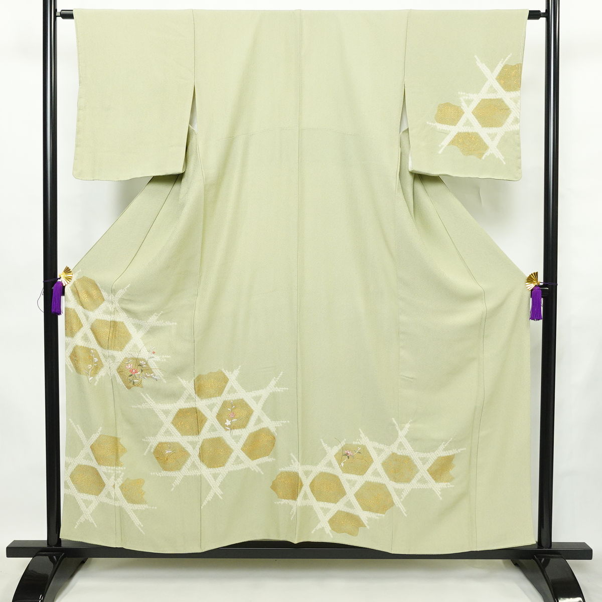 付け下げ マダムコシノ 小篠綾子 良品 落款入り しつけ糸付き 縮緬