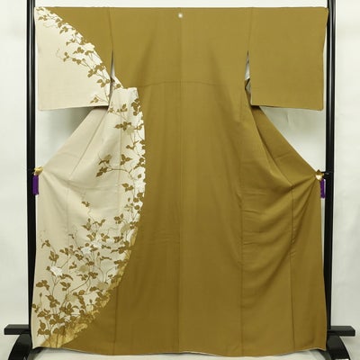 訪問着 一つ紋付き 正絹 木の葉・植物柄 袷仕立て 身丈166.5cm 裄丈68cm リサイクル着物 着物 箔 お宮参り フォーマル 黄・黄土色