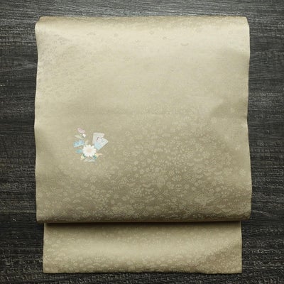 名古屋帯 全通柄 美品 正絹 花柄 名古屋仕立て なごや帯 リサイクル帯 帯 シンプル 緑・うぐいす色