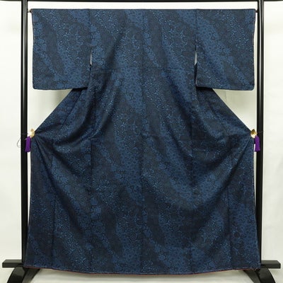 小紋 美品 しつけ糸付き ポリエステル 花柄 袷仕立て 身丈163cm 裄丈66.5cm リサイクル着物 着物 未使用品 菊 青・紺