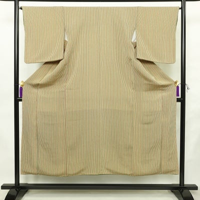 小紋 良品 縮緬 正絹 縞柄・線柄 袷仕立て 身丈150cm 裄丈66cm リサイクル着物 一部しつけ糸付き 着物 多色使い