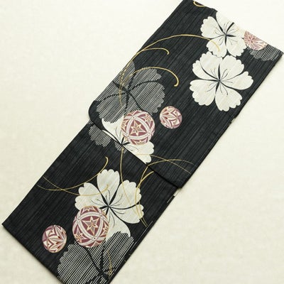 新品 浴衣 女性用 綿 平織 古典柄 ゆかた 未使用品 しつけ糸付き 黒 レトロ モダン まり 桜