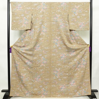 小紋 正絹 古典柄 袷仕立て 身丈167cm 裄丈66.5cm リサイクル着物 着物 桜 ベージュ