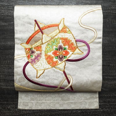 名古屋帯 太鼓柄 金駒刺繍 正絹 古典柄 名古屋仕立て なごや帯 リサイクル帯 帯 箔 金・銀