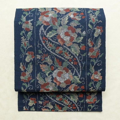 名古屋帯 六通柄 良品 正絹 木の葉・植物柄 松葉仕立て なごや帯 リサイクル帯 帯 青・紺