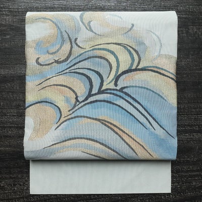 名古屋帯 太鼓柄 良品 落款入り つづれ織 正絹 流水・波柄 名古屋仕立て なごや帯 リサイクル帯 帯 箔 青・紺