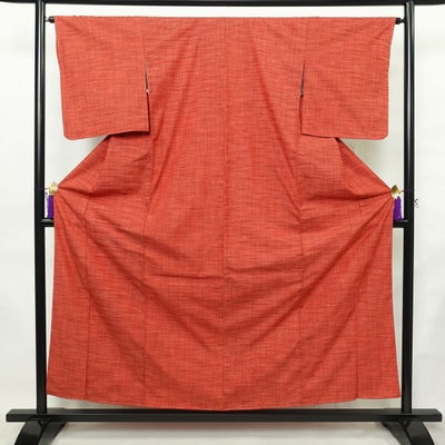 紬 しつけ糸付き バチ衿仕立て 正絹 縞柄・線柄 袷仕立て 身丈157cm 裄丈63.5cm リサイクル着物 着物 赤・朱