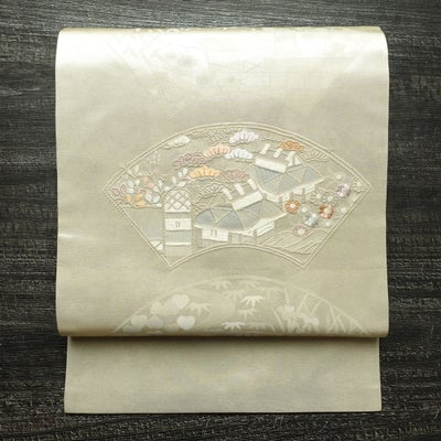名古屋帯 太鼓柄 相良刺繍 正絹 古典柄 名古屋仕立て なごや帯 リサイクル帯 帯 刺繍 箔 クリーム