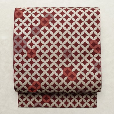 名古屋帯 全通柄 美品 ポリエステル 古典柄 松葉仕立て なごや帯 リサイクル帯 七宝 帯 小豆・エンジ