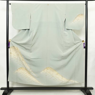 訪問着 縮緬 一つ紋付き 正絹 その他の柄 袷仕立て 身丈152cm 裄丈64.5cm リサイクル着物 着物 刺繍 共八掛 金糸 入学式 卒業式 結婚式 七五三 お宮参り フォーマル 緑・うぐいす色