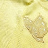 付け下げ 総絞り 正絹 蝶・昆虫柄 袷仕立て 身丈160.5cm 裄丈65.5cm リサイクル着物 着物 刺繍 金糸 銀糸 黄・黄土色_画像25