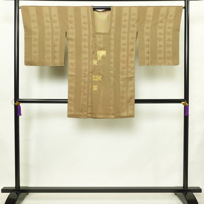 道行コート 美品 しつけ糸付き 正絹 木の葉・植物柄 袷仕立て 身丈92cm 裄丈66.5cm リサイクル着物 着物 黄・黄土色_画像1